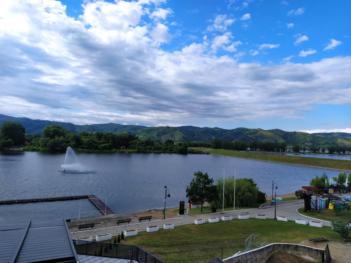 Prenociste Srebrno Jezero 호텔 Veliko Gradište 외부 사진